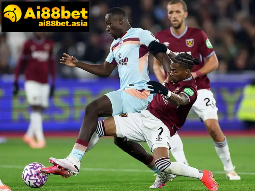 Brentford vs West Ham đều đang rất cần 3 điểm (Ảnh: ESPN) Brentford vs West Ham đều đang rất cần 3 điểm (Ảnh: ESPN)